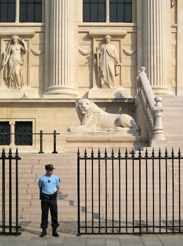 Palais de Justice, Paris France.jpg - Palais de Justice